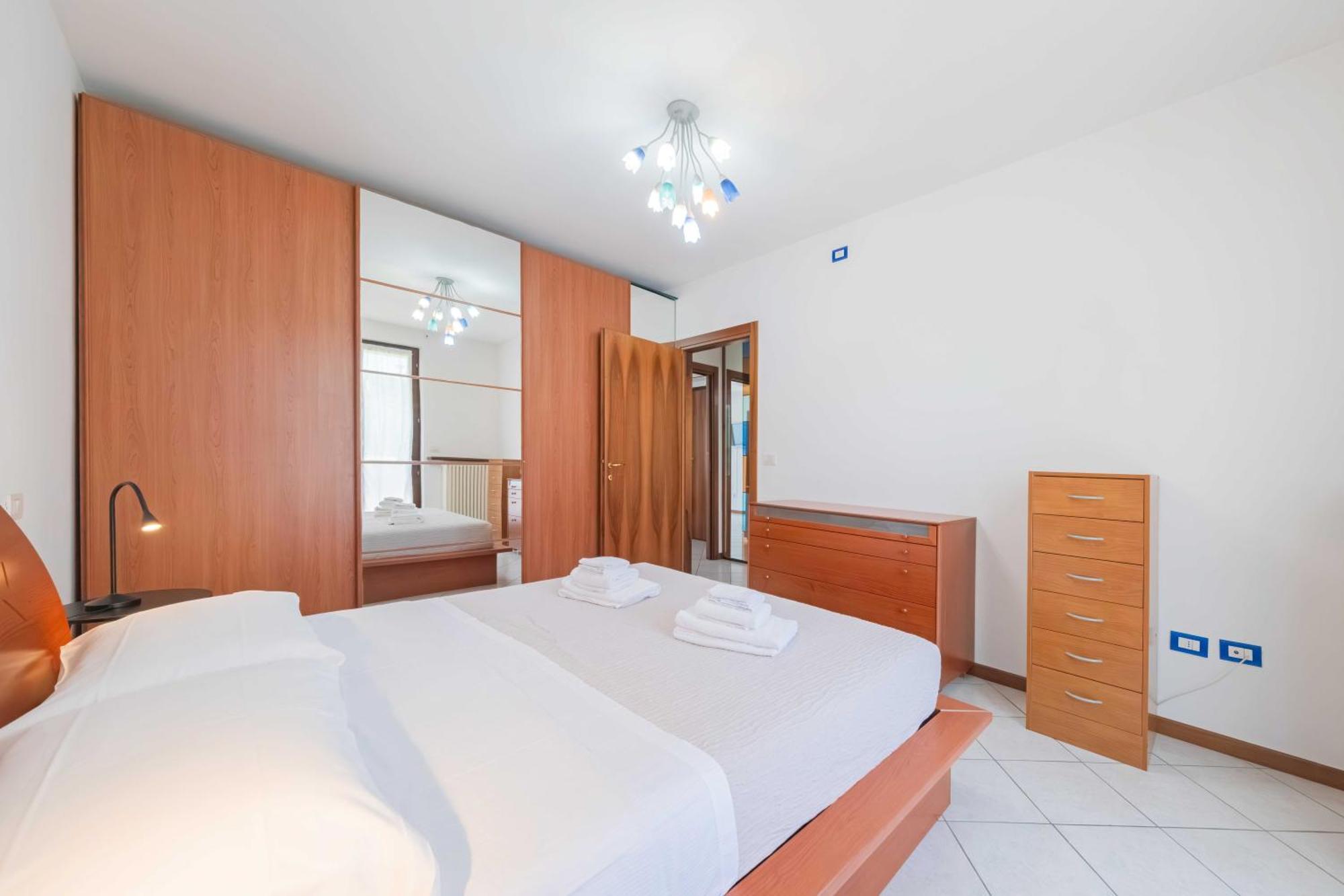 Apartmentsgarda - Residenza Elisabetta 10 Bardolino Kültér fotó