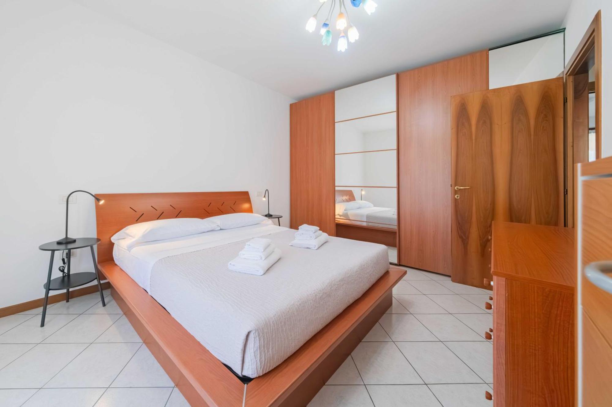 Apartmentsgarda - Residenza Elisabetta 10 Bardolino Kültér fotó