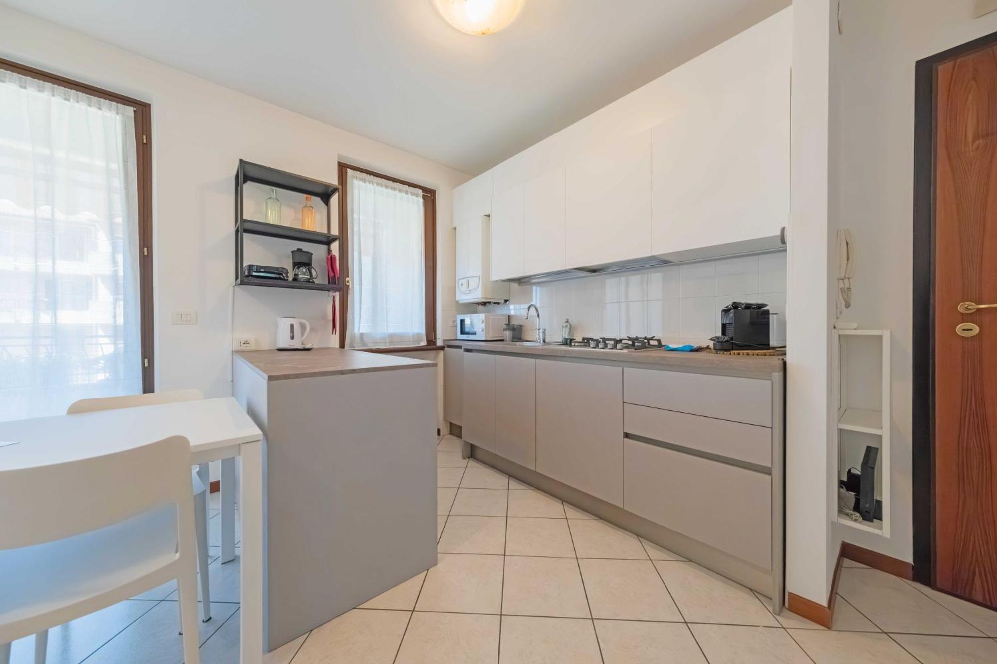 Apartmentsgarda - Residenza Elisabetta 10 Bardolino Kültér fotó